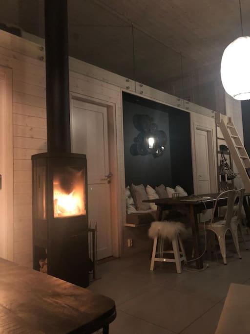 Delikat Hytte Omgitt Av Hallingdals Vakre Fjell Ål Exterior foto